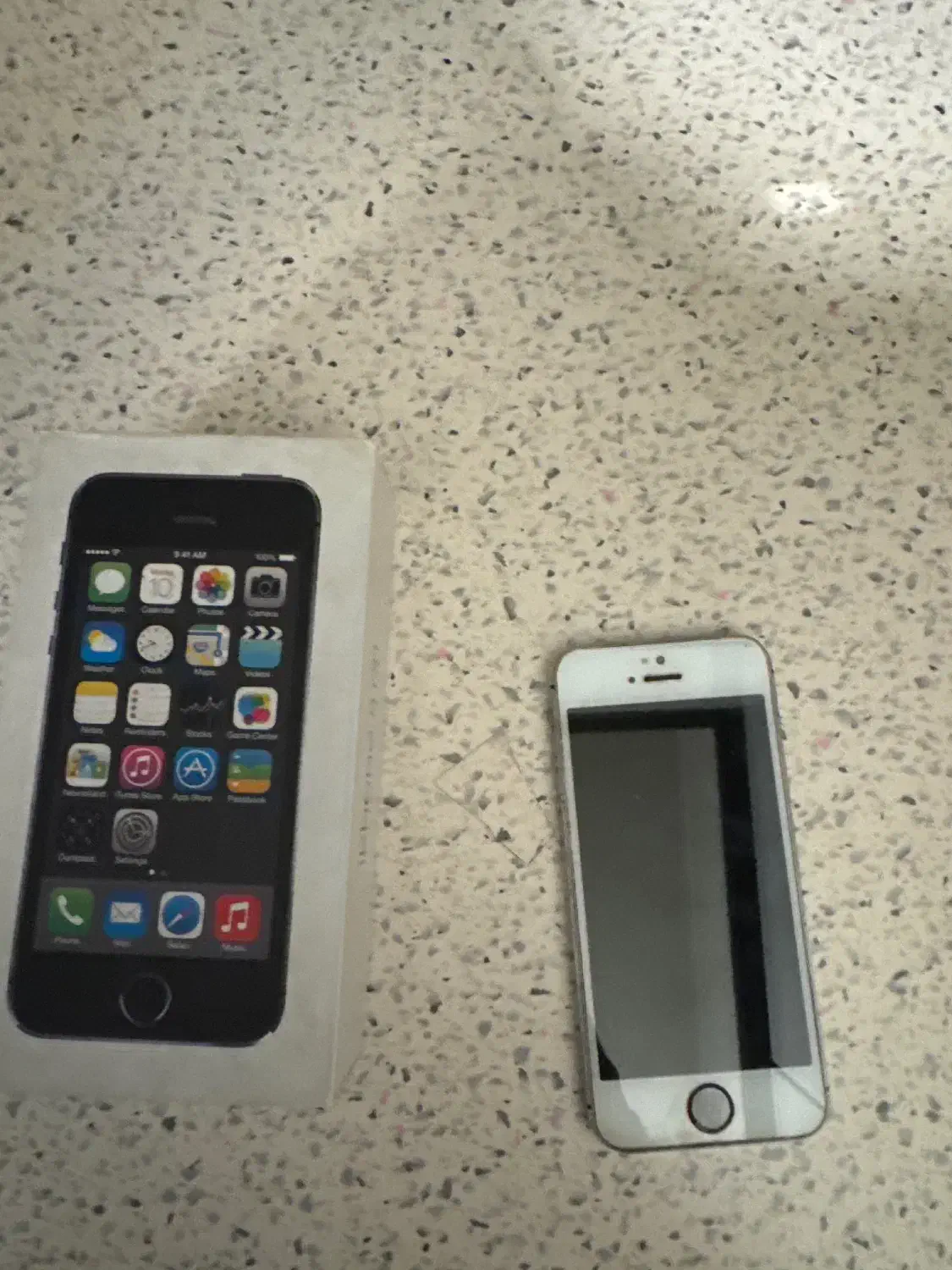 آیفون ۵اس ۱۶گیگ|موبایل|تهران, ولنجک|دیوار