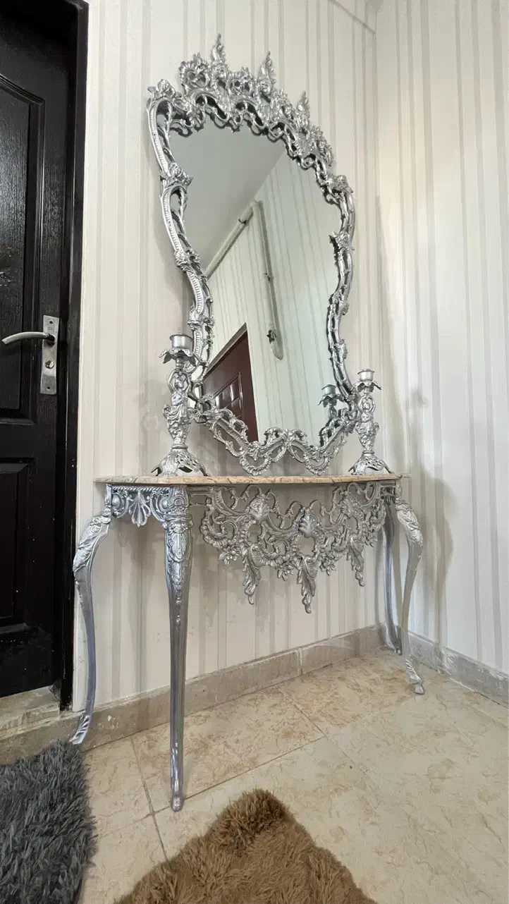آینه کنسول ۲متری فلزی|مبلمان خانگی و میز عسلی|تهران, مهرآباد|دیوار