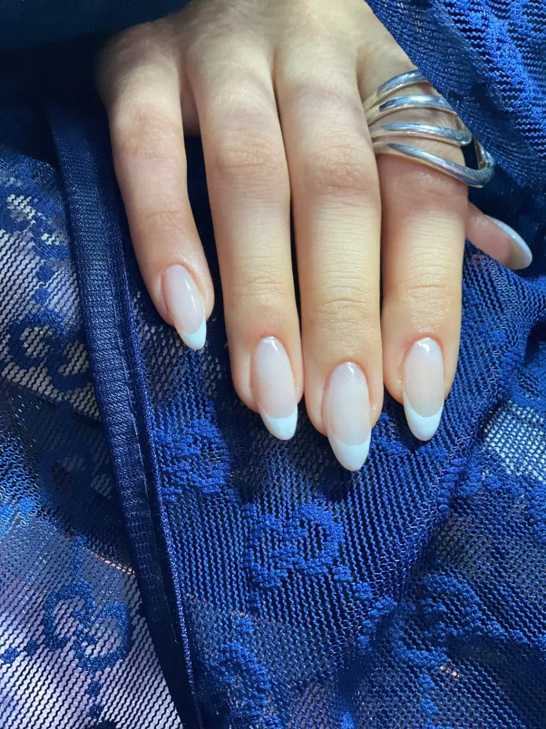 کاشت ناخن|خدمات آرایشگری و زیبایی|مشهد, میعاد (شهرک غرب)|دیوار