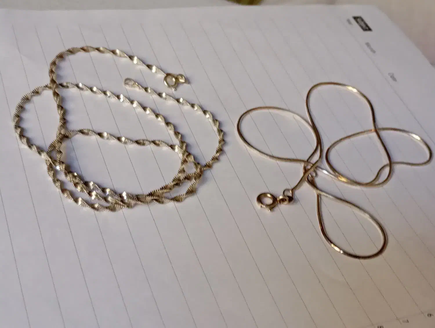 زنجیر نقره|جواهرات|تبریز, |دیوار