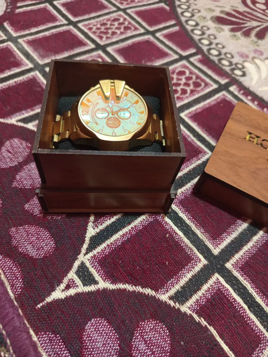 ۳۰۰۰۰۰۰۰|ساعت|منوجان, |دیوار