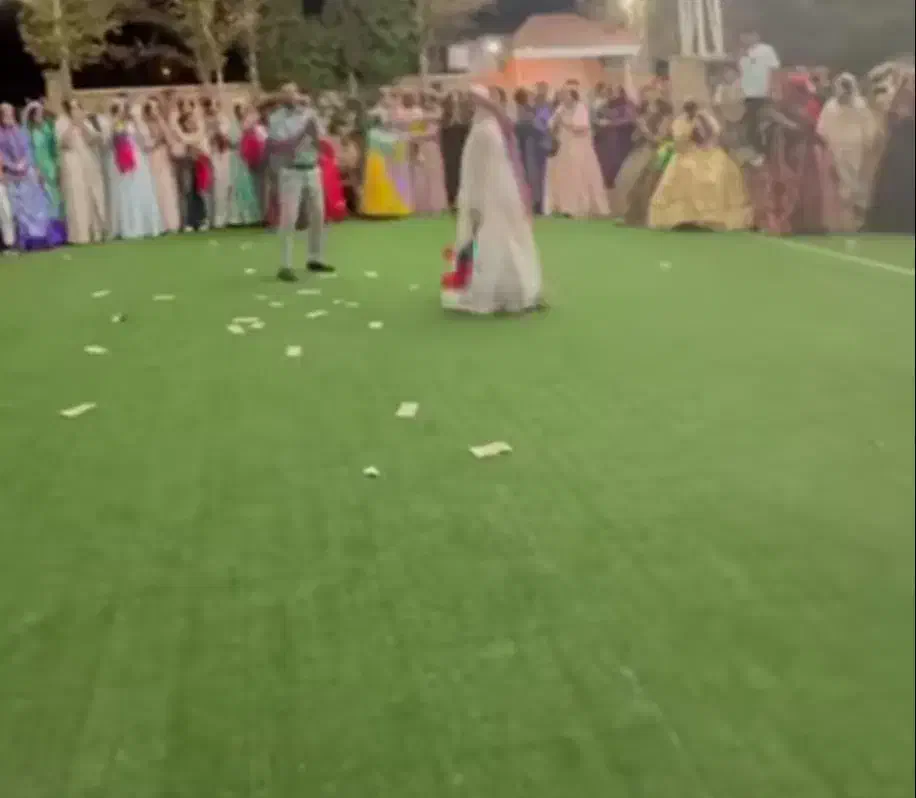 کرایه چمن مصنوعی|خدمات پذیرایی، مراسم|بروجرد, |دیوار