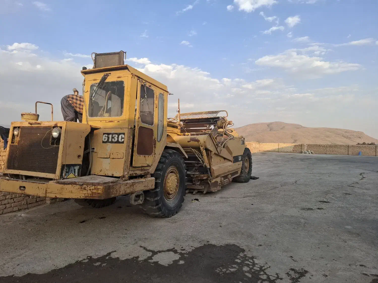 اسکریپر ۶۱۳|خودرو سنگین|مرودشت, بهارستان|دیوار