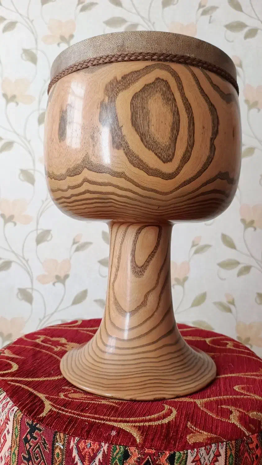 تمبک کلکسیونی زبان گنجشک|سازهای سنتی|شهرکرد, |دیوار