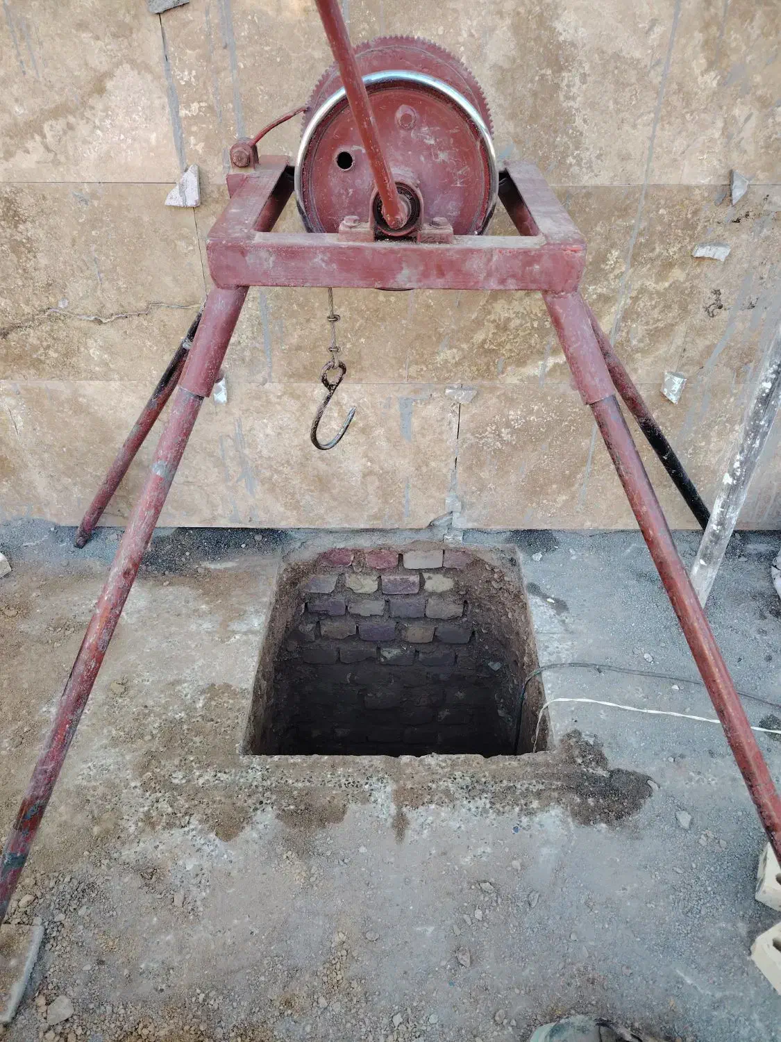 چاه کن حفاری چاه|خدمات پیشه و مهارت|نجف‌آباد, قدس|دیوار