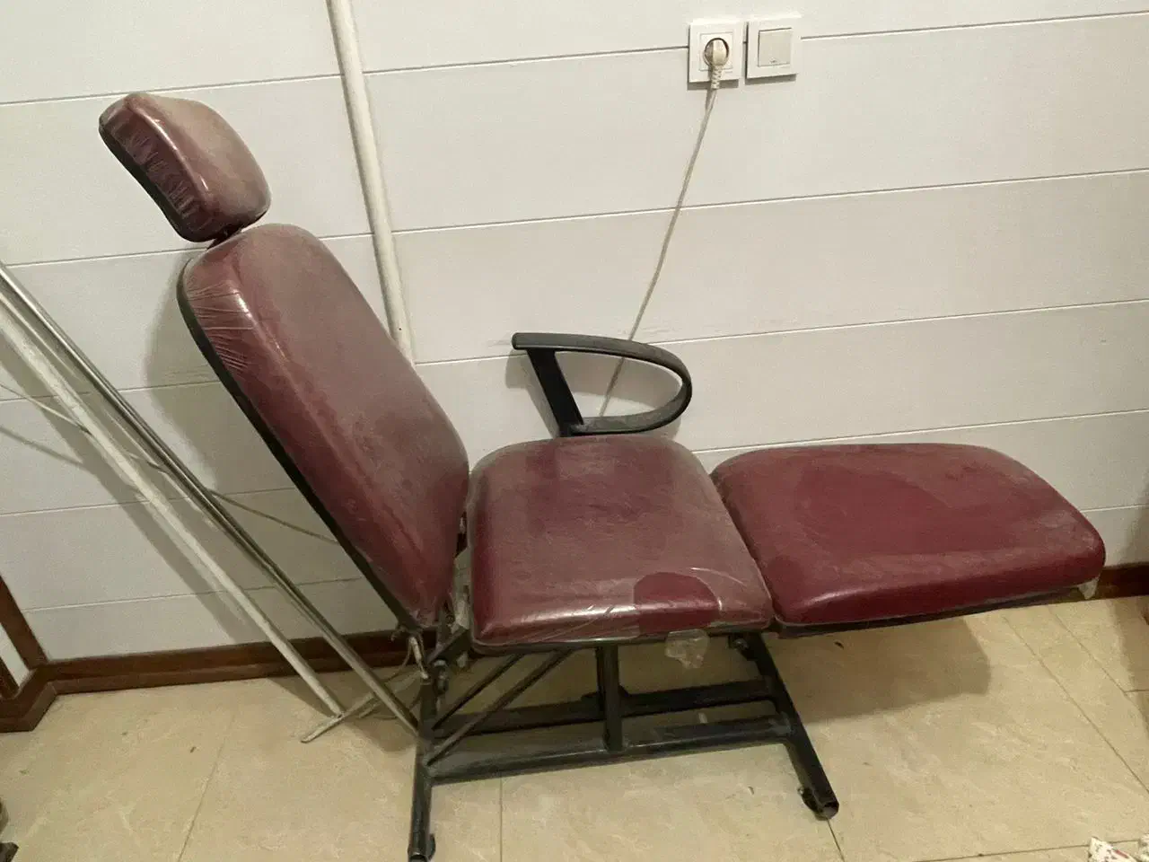 صندلی میکاپ و اصلاح|آرایشگاه و سالنهای زیبایی|خمینیشهر, |دیوار