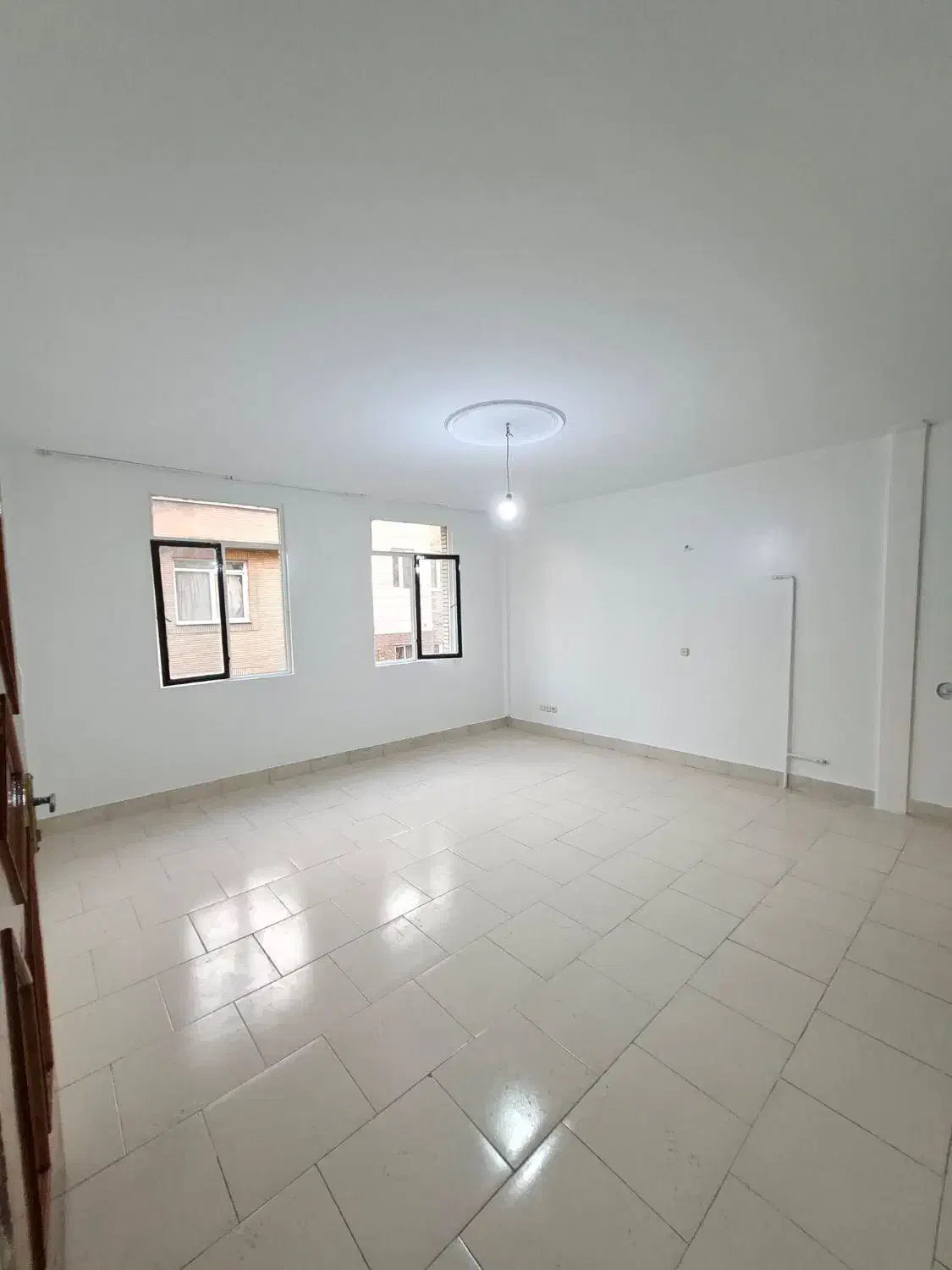 آپارتمان 60 متر نقاشی شده تمیز/تک واحد/گرگان/شایقی