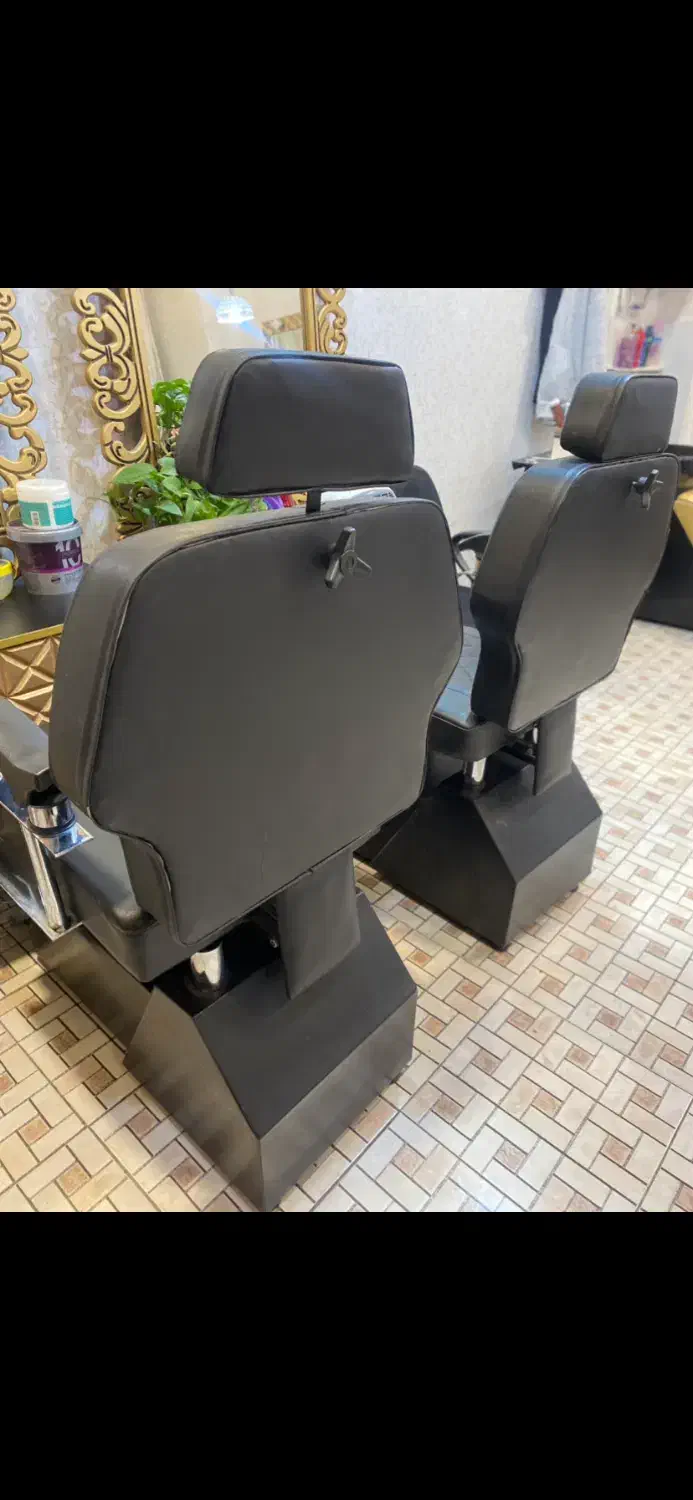 صندلی ارایشگاه اصلاحvip|آرایشگاه و سالن‌های زیبایی|اندیشه, اندیشه فاز ۴|دیوار