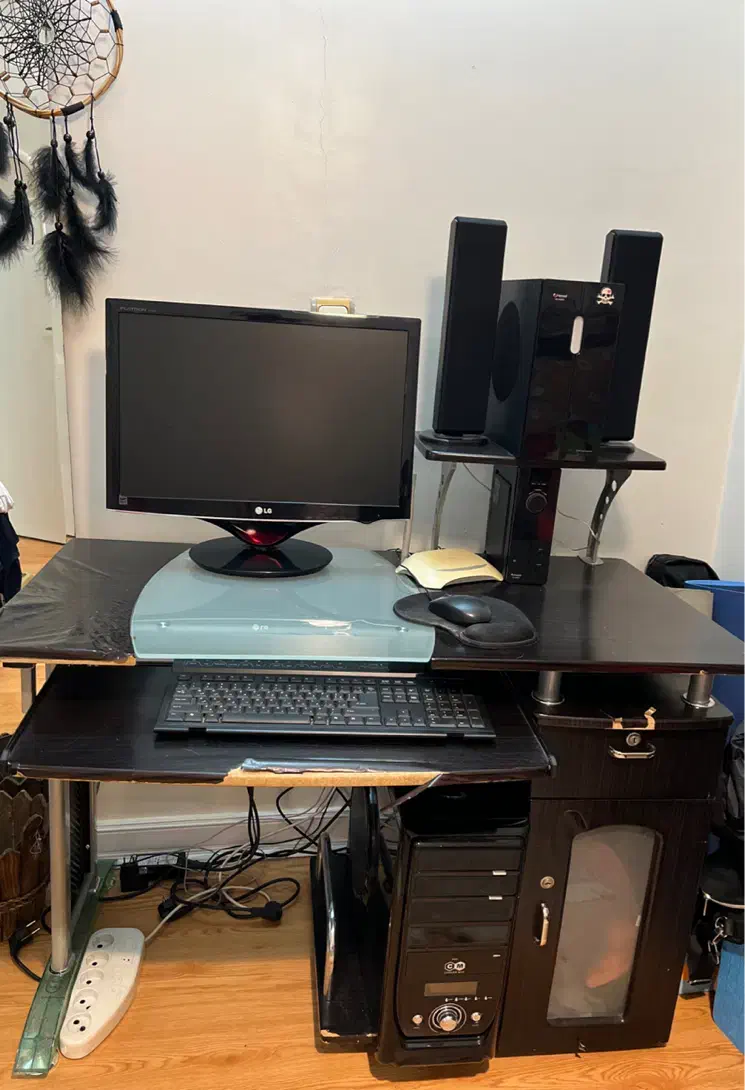 میز کامپیوتر|میز تحریر و کامپیوتر|رشت, معلم|دیوار