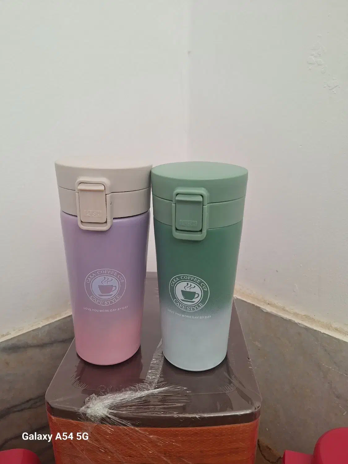 تراول ماگ|ظروف نگهدارنده، پلاستیکی، یکبارمصرف|یزد, |دیوار