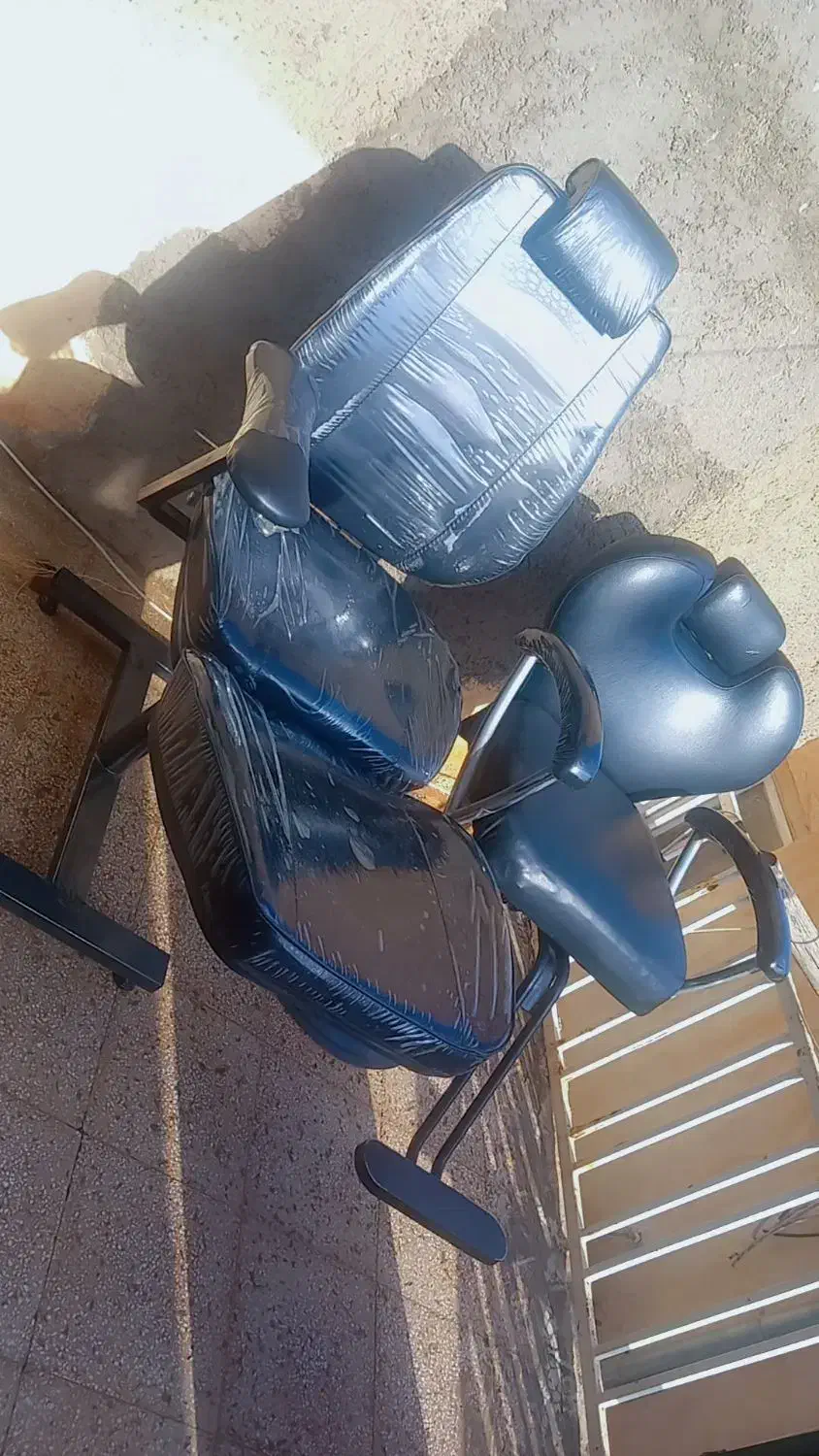 دوعددصندلی آرایشگاه|آرایشگاه و سالنهای زیبایی|تربتحیدریه, باغ سلطانی|دیوار