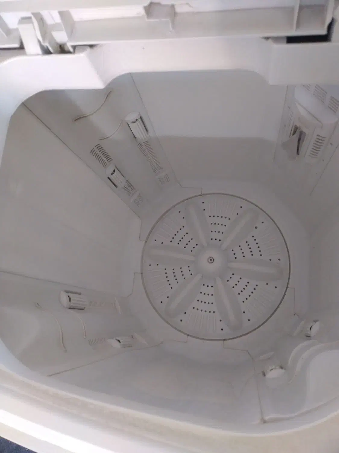 ماشین لباسشویی|ماشین لباسشویی و خشککن لباس|شیروان (خراسان), |دیوار