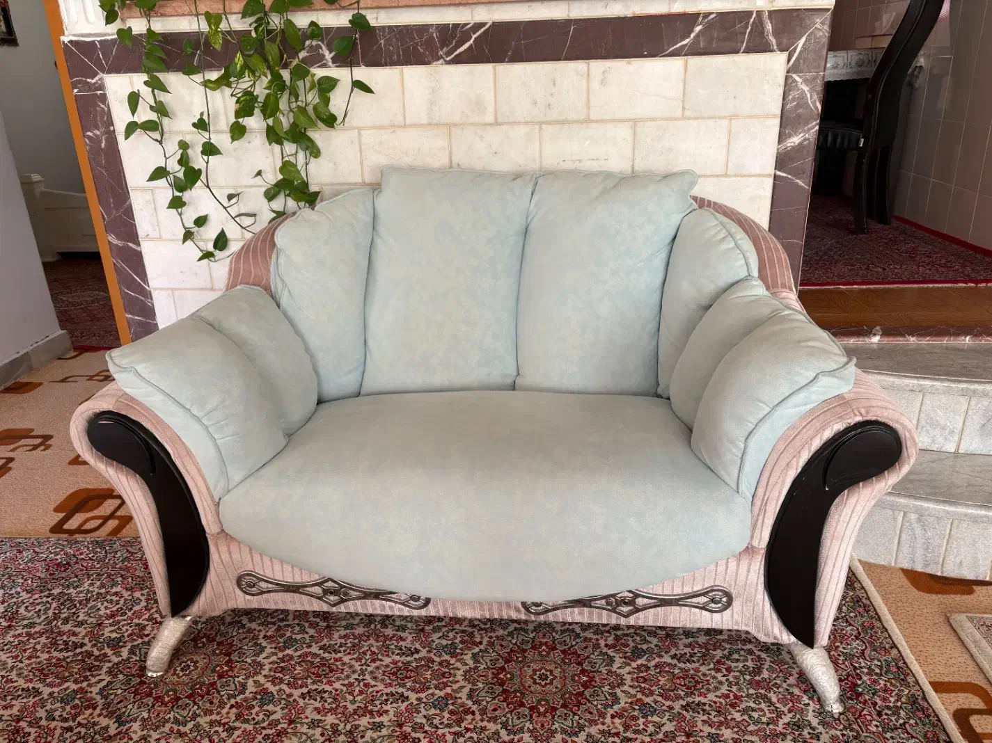 فروش مبل کلاسیک نو|مبلمان خانگی و میز عسلی|سنندج, |دیوار