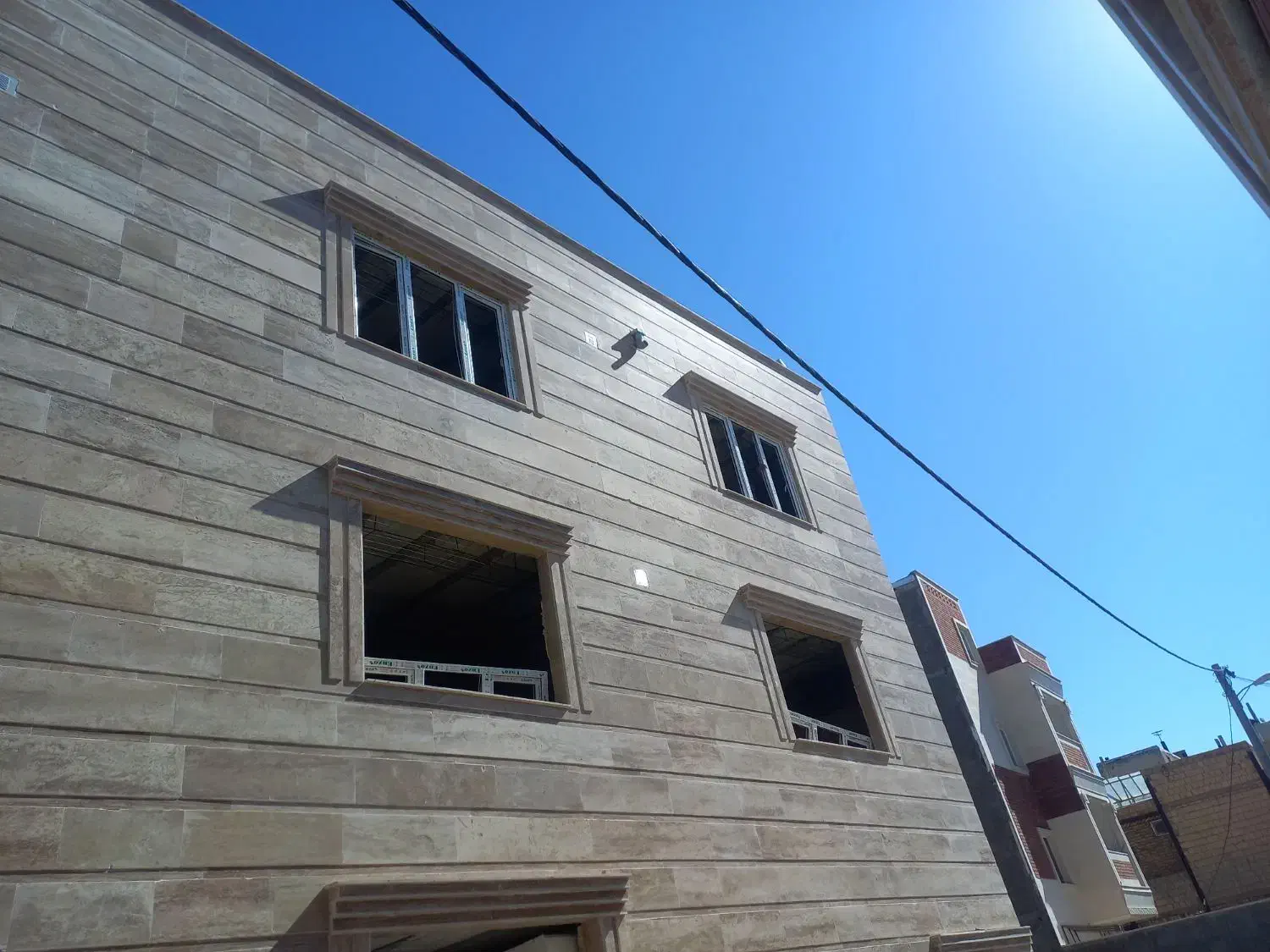 تولید انواع درب و پنجره upvc توری ثابت وپلیسه|خدمات پیشه و مهارت|اراک, |دیوار