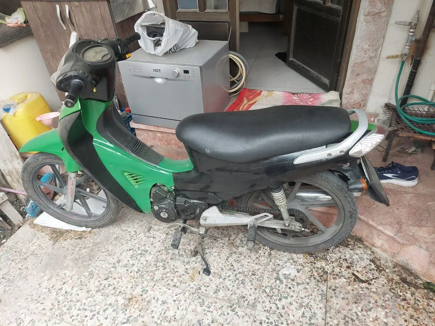 موتور|موتورسیکلت|چالوس, |دیوار