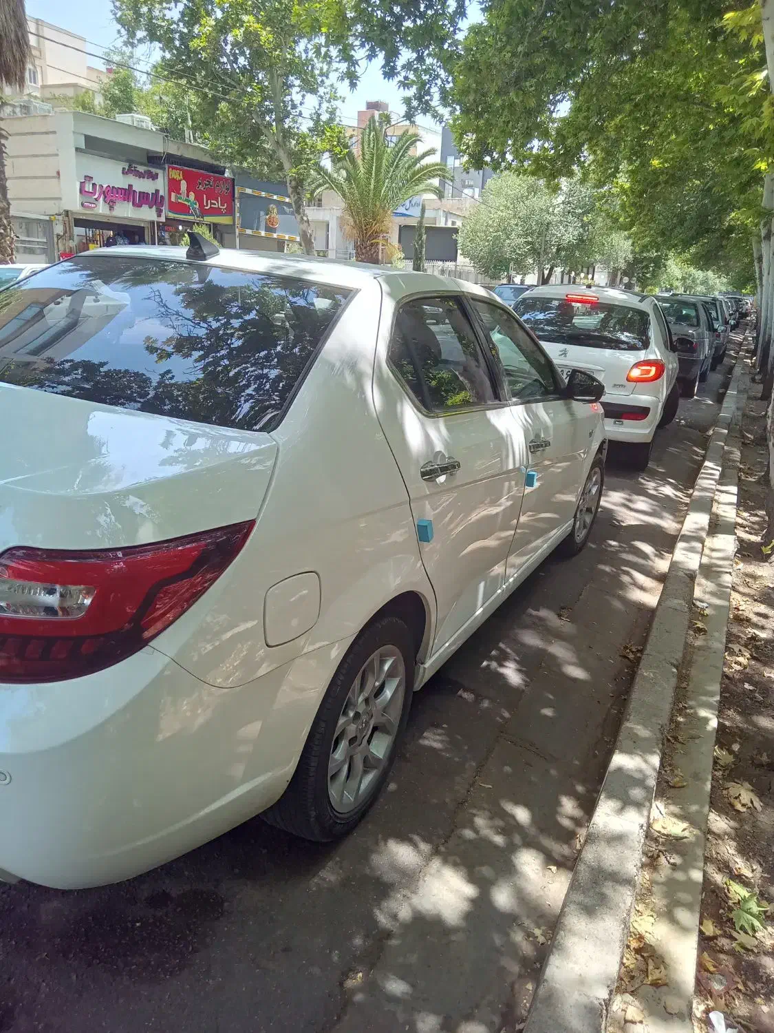 دنا پلاس اتوماتیک، مدل ۱۴۰۳|خودرو سواری و وانت|شیراز, زرگری|دیوار