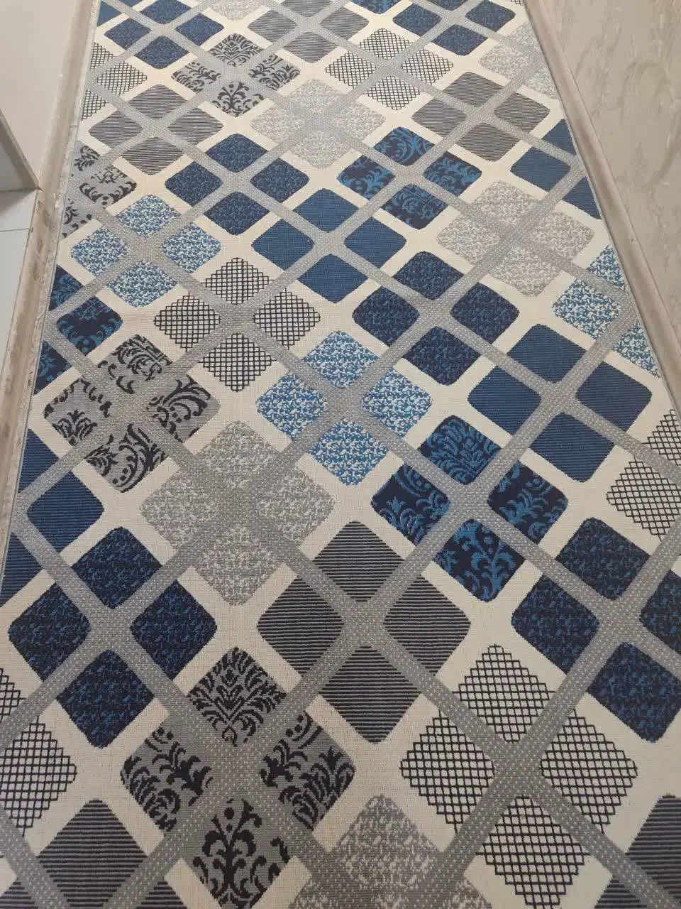 گلیم فرش تمیز در حد نو|فرش|مشهد, حسین‌آباد|دیوار