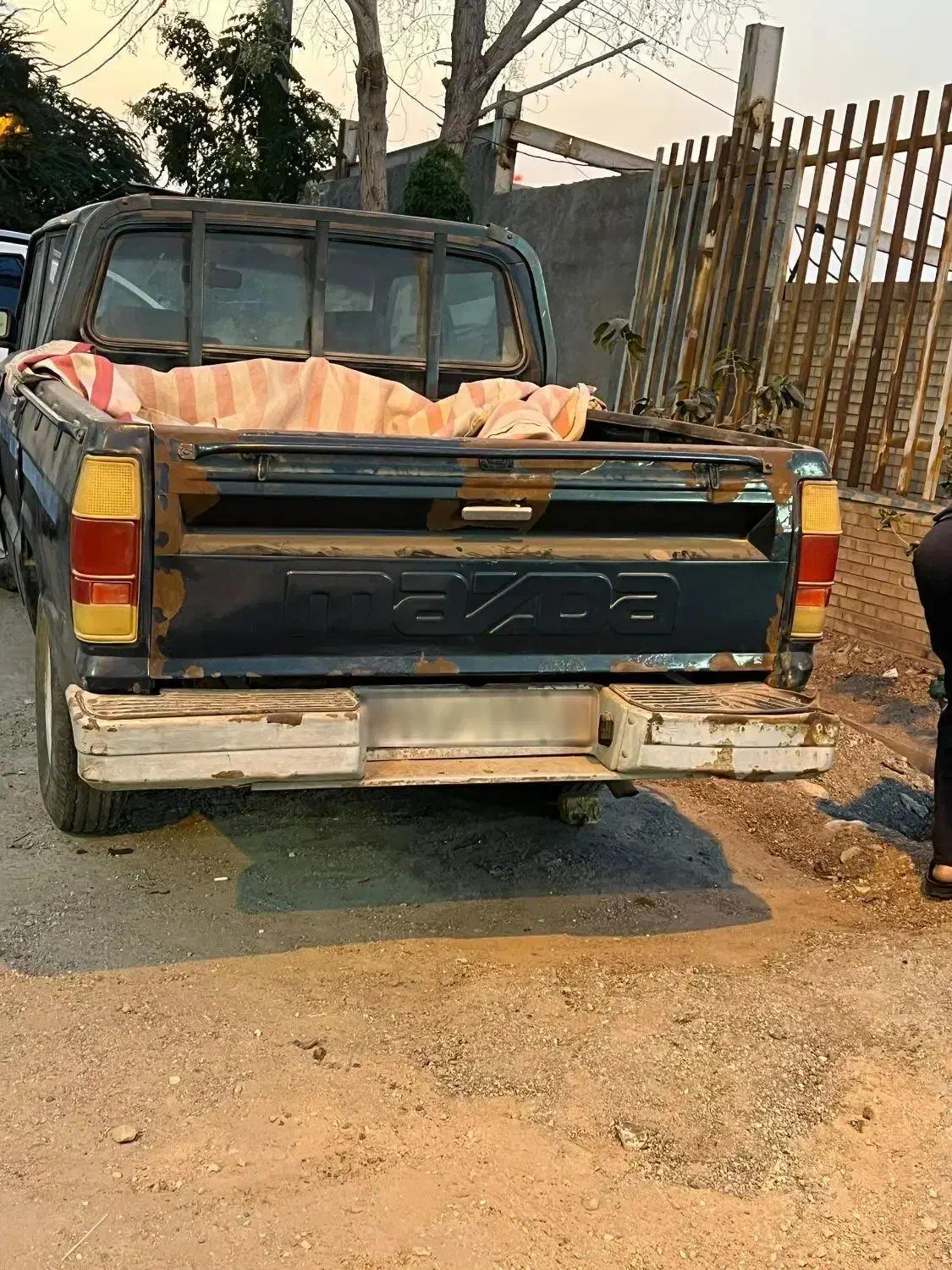 مزدا دوکابین ۲۰۰۰|خودرو سواری و وانت|بندرعباس, |دیوار