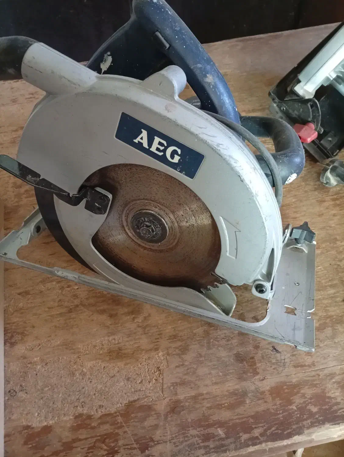 دو عدد آره دیسکی ویک سشوار صنعتی|ابزارآلات|فردیس, منظریه|دیوار