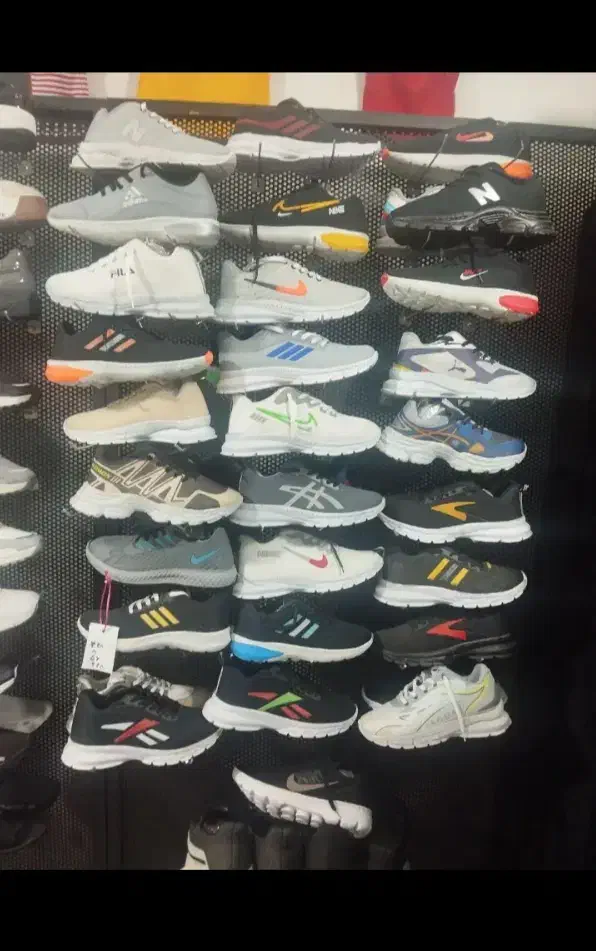 کتونی ۳۰ هزار تومن|کیف، کفش، کمربند|تهران, سیروس|دیوار