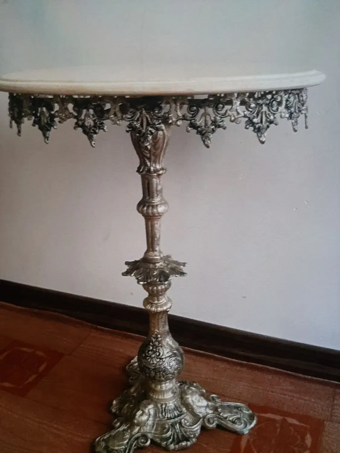 پایه‌ آینه|مبلمان خانگی و میز عسلی|بابل, |دیوار