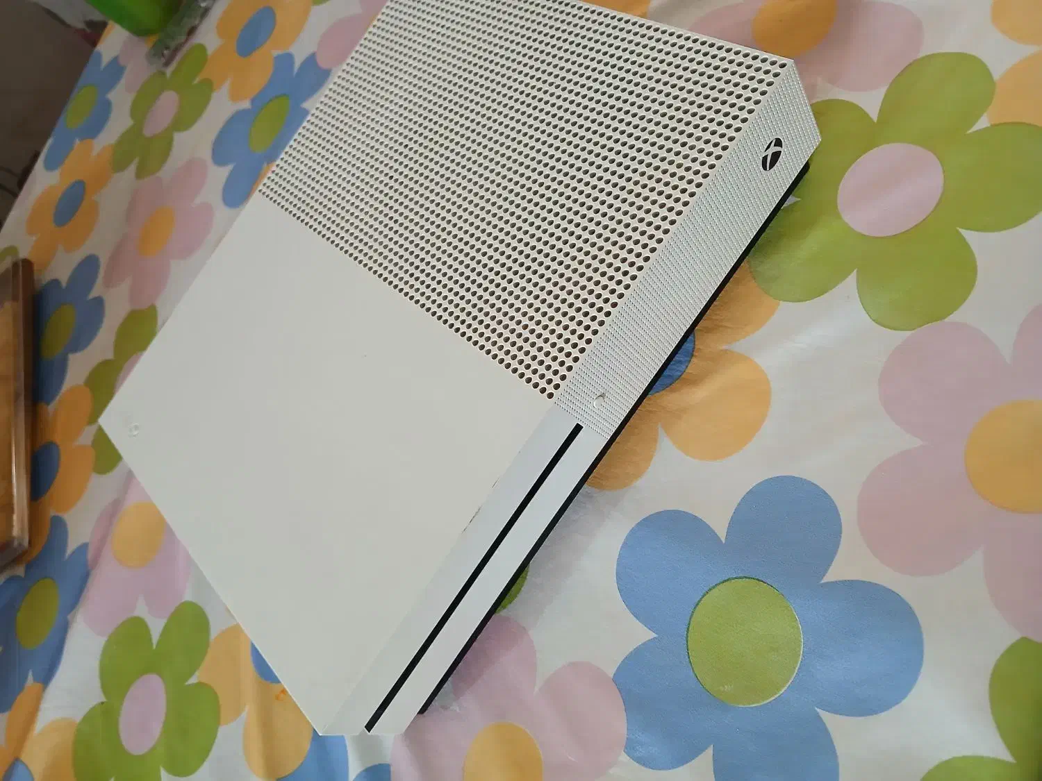 xbox one s|کنسول، بازی ویدئویی و آنلاین|ری, دیلمان|دیوار