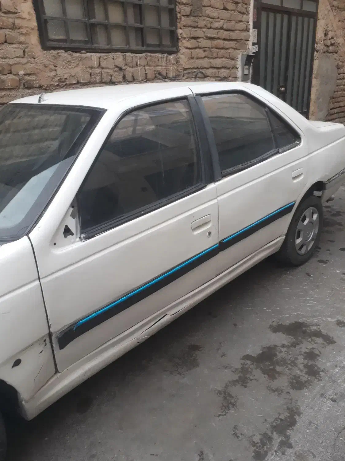 پژو۴۰۵Gl فرانسه|خودرو سواری و وانت|ملارد, |دیوار