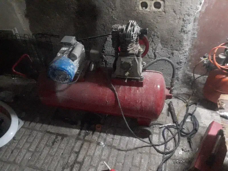 پمپ باد ۱۵۰لیتری|ماشین‌آلات صنعتی|نیشابور, فردوسی جنوبی|دیوار