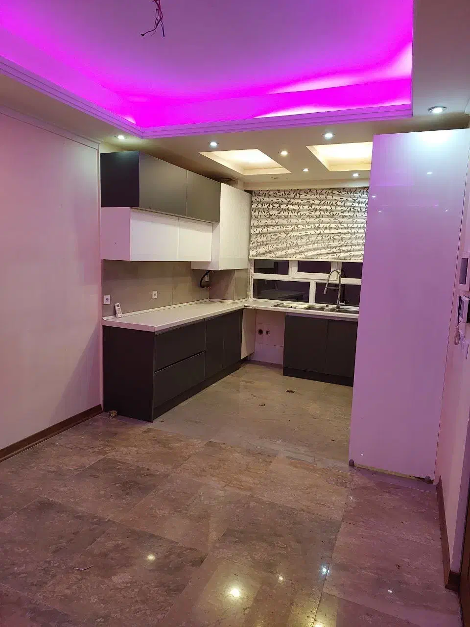 ۶۰ متر دو خواب طبقه چهارم