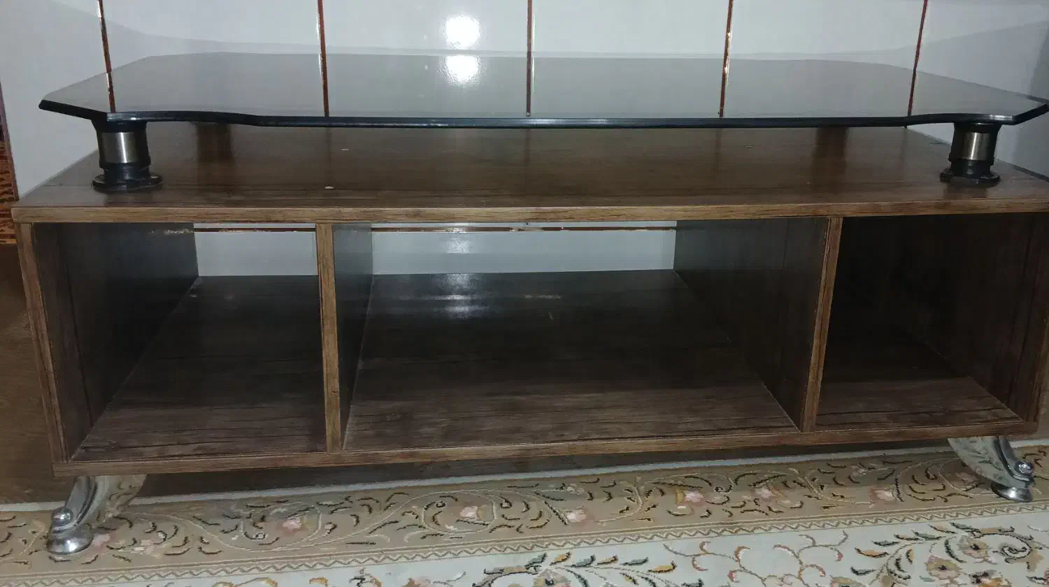 میز وسط یا جلو مبلی|مبلمان خانگی و میز عسلی|لنجان, |دیوار