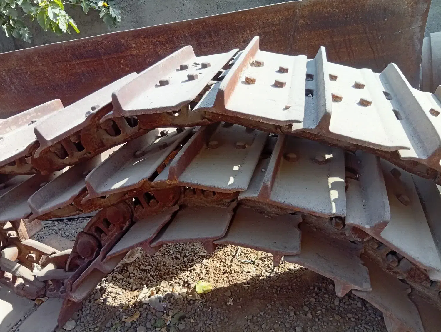 لوازم زیربندی بیل و بلدوزر کوماتسو کاترپیلار|حراج|تهران, آذری|دیوار