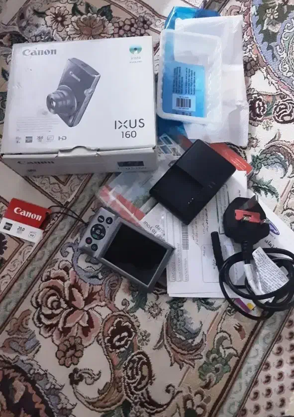 دوربین عکاسی|دوربین عکاسی و فیلم‌برداری|قم, شهرک مهدیه|دیوار