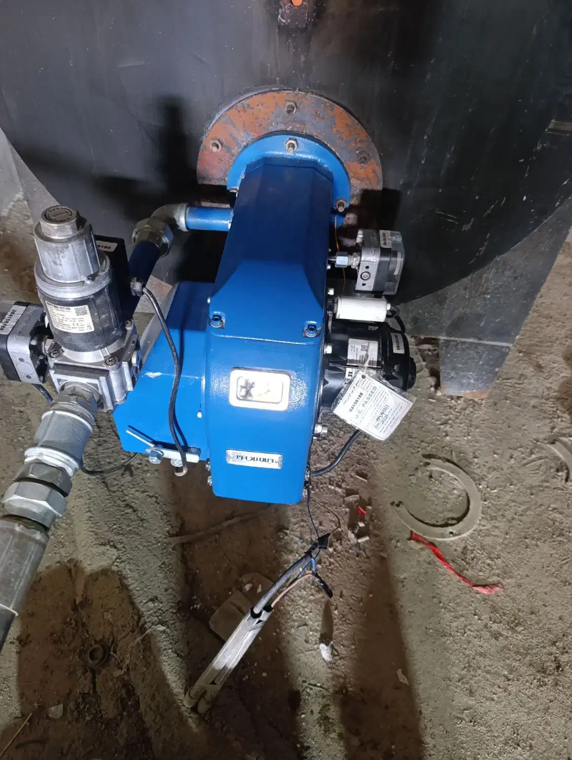 موتورخانه تاسیسات استخر|خدمات پیشه و مهارت|هشتگرد, فاز ۱ مهستان|دیوار