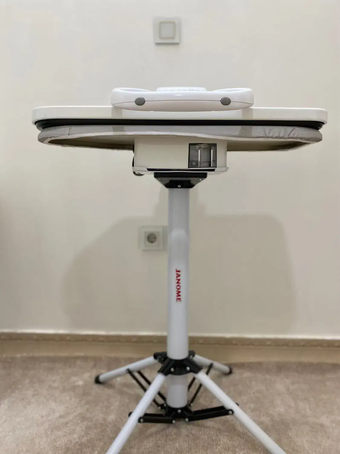 اتو پرس ژانومه نو|اتو و لوازم اتو|الیگودرز, |دیوار