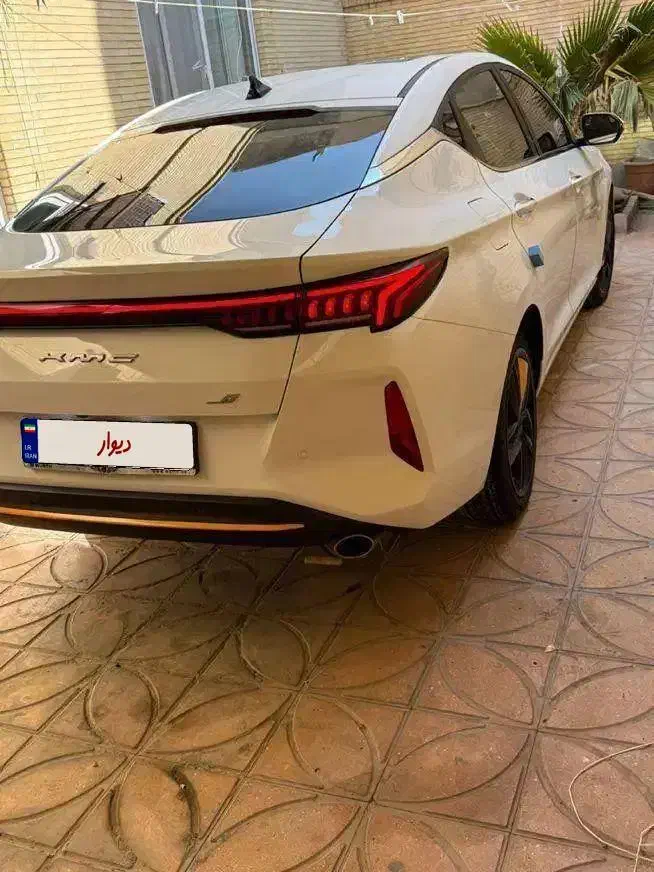 کی ام سی j7|خودرو سواری و وانت|اصفهان, عباس‌آباد|دیوار