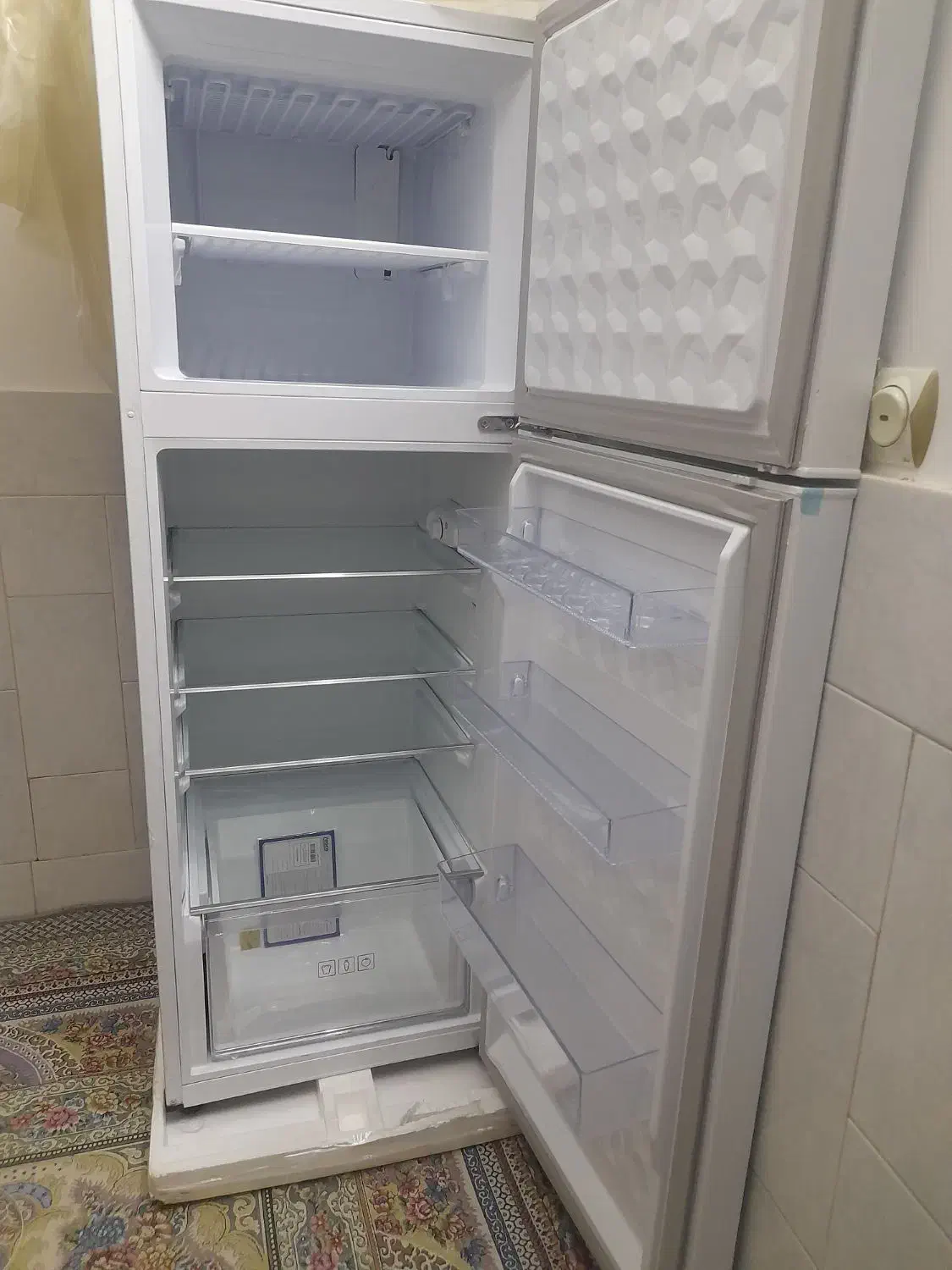 بدون برفک|یخچال و فریزر|قم, یزدان‌شهر|دیوار