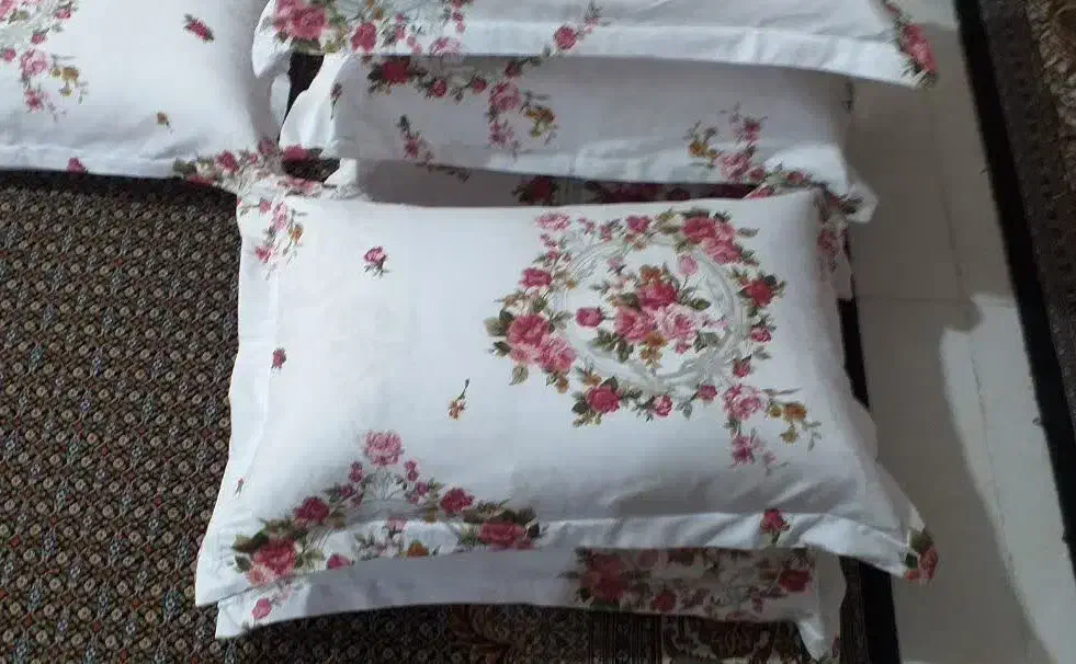 لحاف تشک دوزی خانم ابراهیمی|رختخواب، بالش، پتو|اردبیل, |دیوار