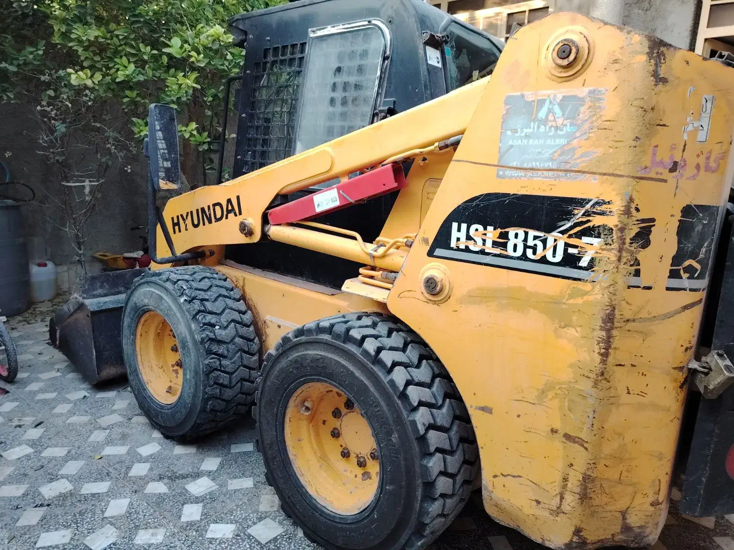 خدمات ساختمانی وراه سازی مینی لودر|خدمات حمل و نقل|بندر گناوه, |دیوار