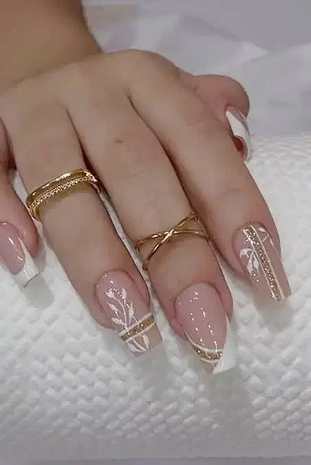 کاشت و ترمیم ناخن .کاشت دائم مژه|خدمات آرایشگری و زیبایی|رباطکریم, رباطکریم|دیوار