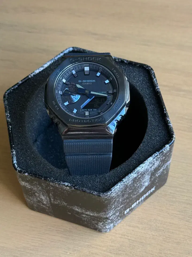 ساعت جیشاک g-shock GM-2100N-2ADR|ساعت|تهران, سهروردی|دیوار