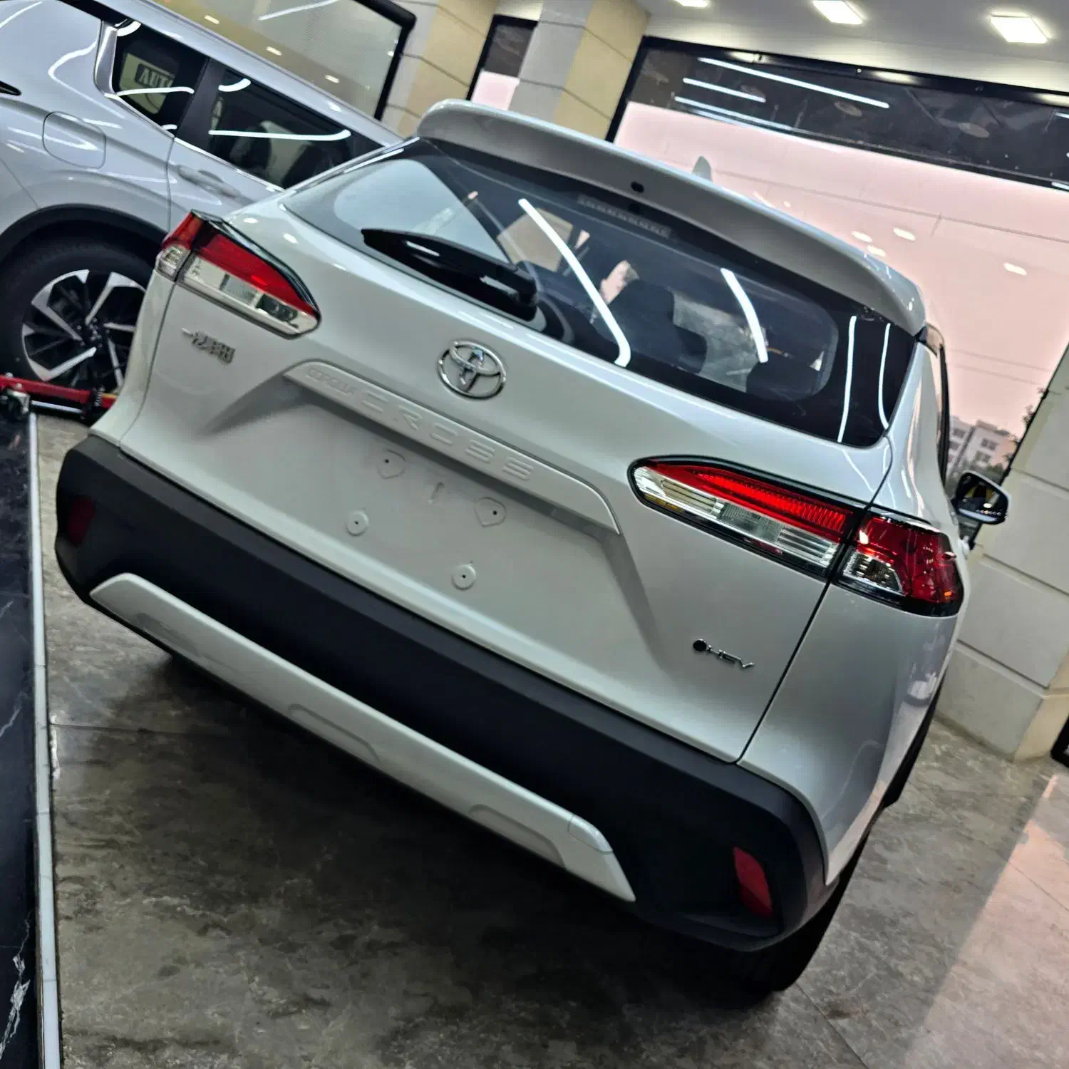 تویوتا کرولا کراس TOYOTA // مدل 2024 صفر خشک روز|خودرو سواری و وانت|تهران, آسمان|دیوار