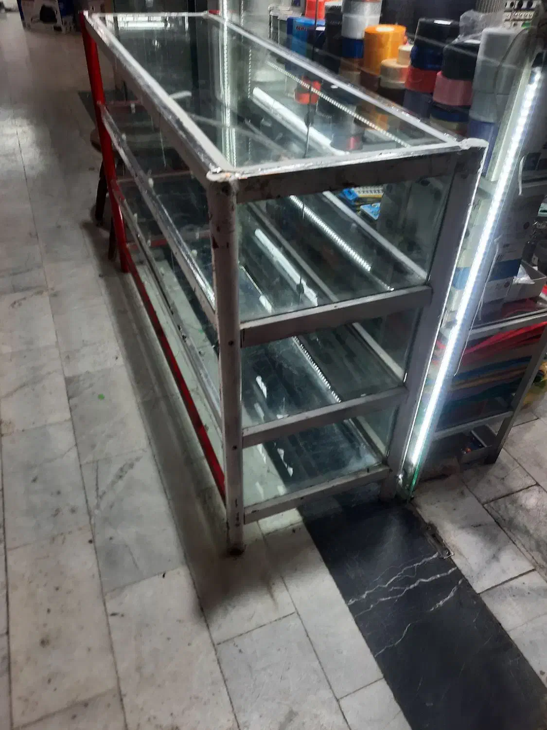 ویترین مغازه|بوفه، ویترین، کنسول|اردبیل, |دیوار