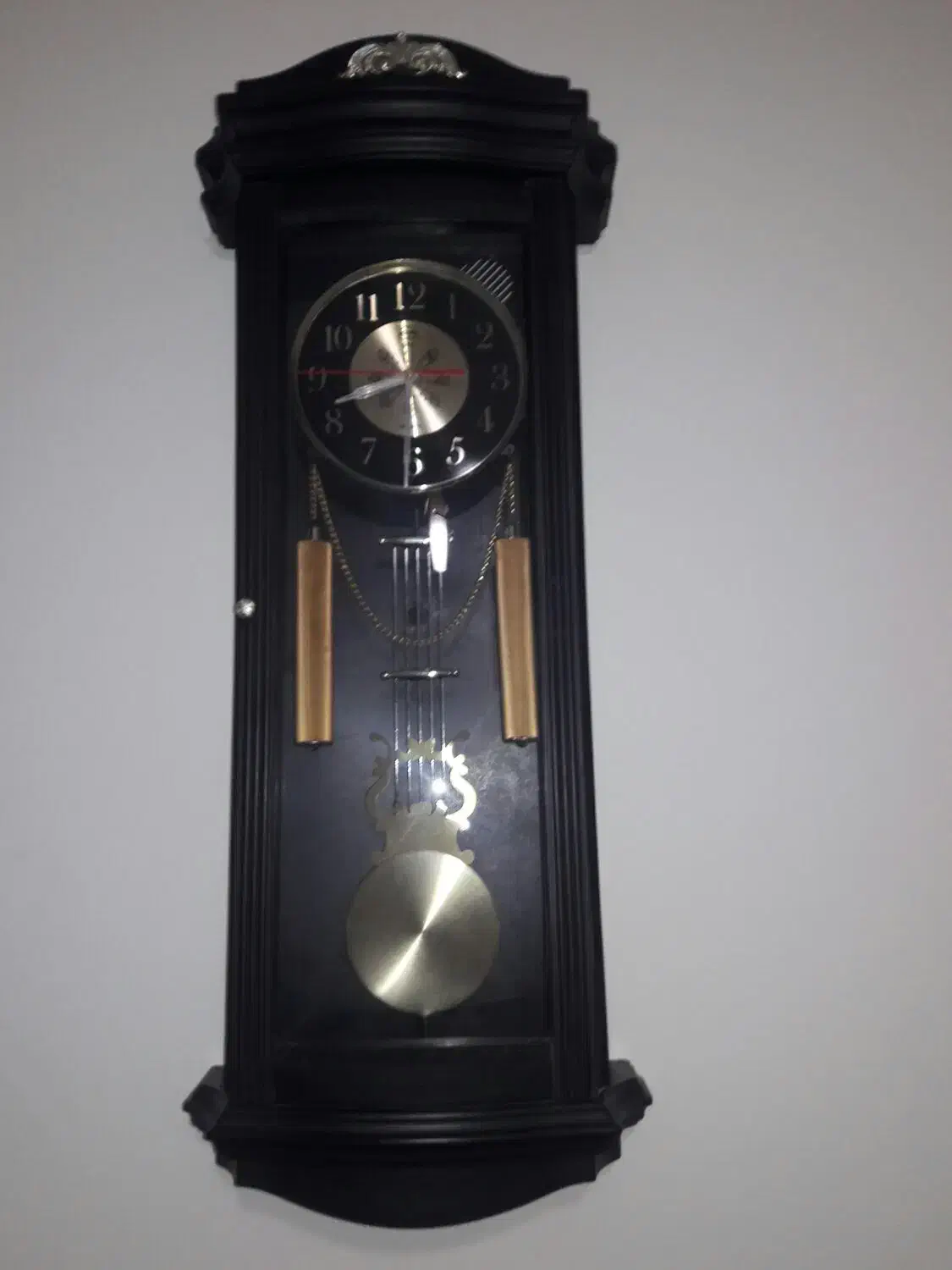 یک عدد ساعت دیواری کاملن سالم|ساعت دیواری و تزئینی|زنجان, |دیوار