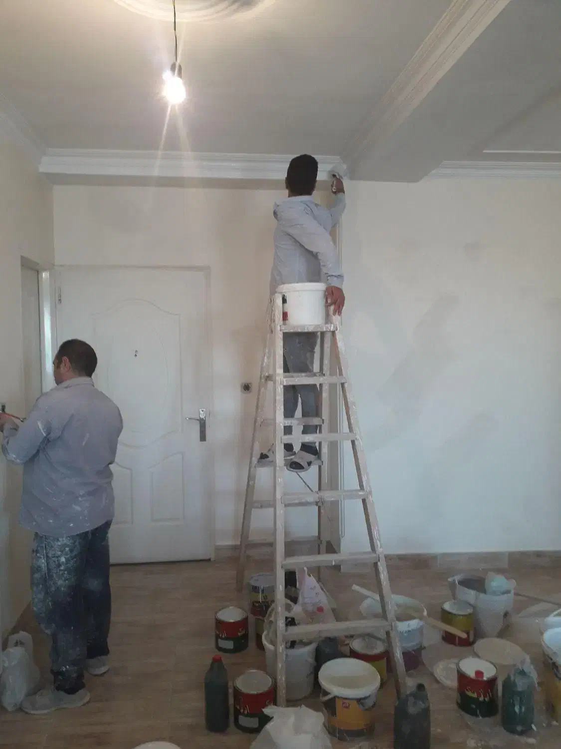 نقاشی ساختمان تضمینی|خدمات پیشه و مهارت|اسلام‌شهر, شهرک مفیدی|دیوار