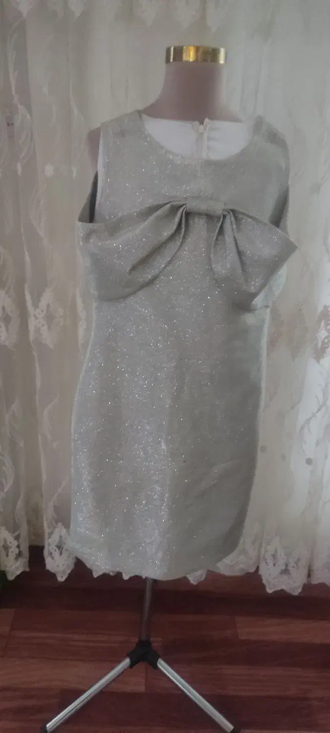 لباس مجلسی|لباس|بناب, |دیوار