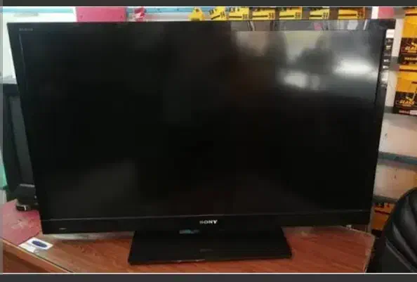 تلوزیون سوخته|تلویزیون و پروژکتور|شلمان, |دیوار