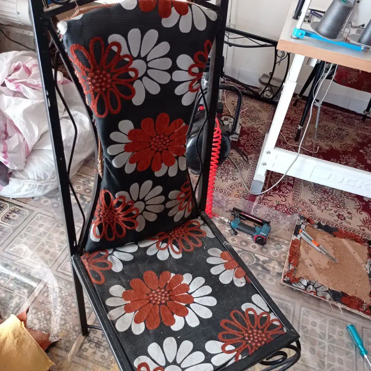 تعمیر صندلی|خدمات پیشه و مهارت|خرم‌آباد, |دیوار