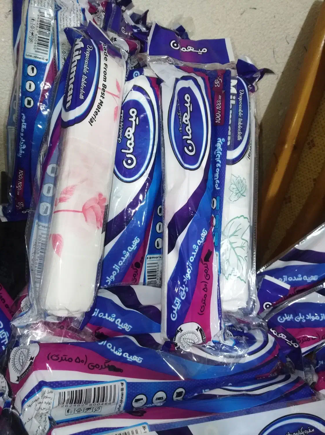 سفره یه بار مصرف ، پلاستیک زباله رولی|ظروف نگهدارنده، پلاستیکی، یکبارمصرف|مشهد, آبکوه|دیوار