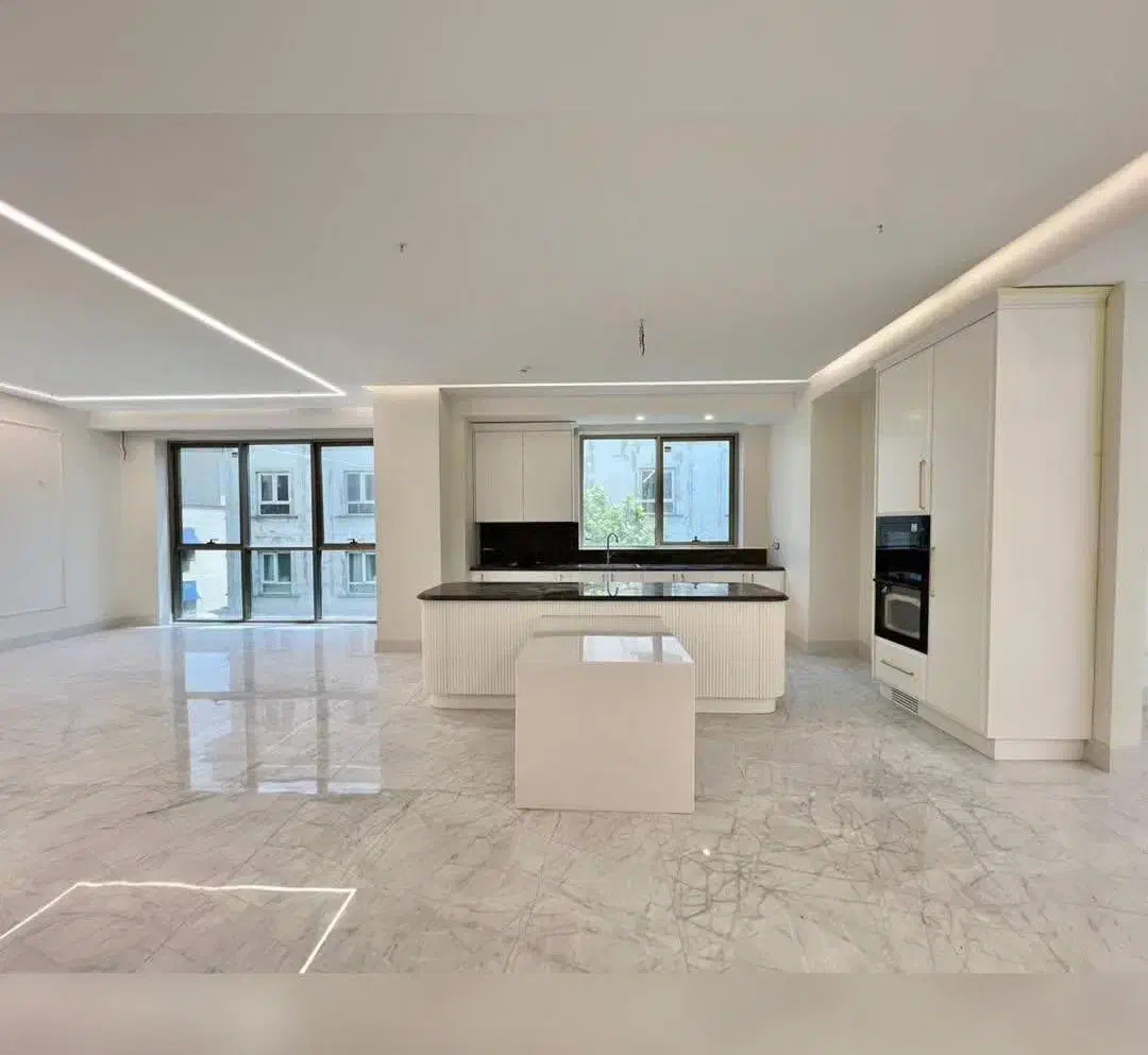 ۲۹۵متر/۳خواب /استخر ۴ فصل / فول بازسازی/  شهرک غرب|اجارهٔ خانه و ویلا|تهران, سیمای ایران|دیوار