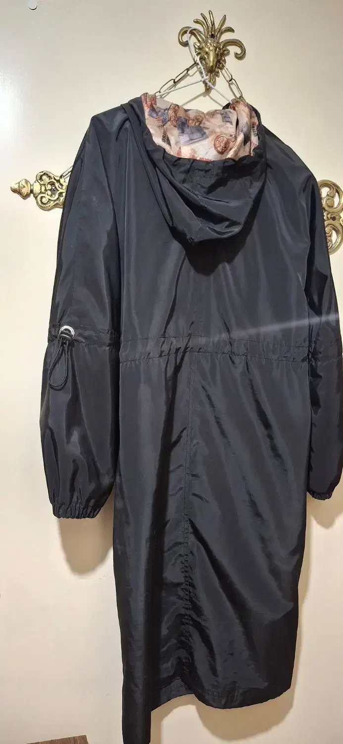 بارونی|لباس|اراک, |دیوار